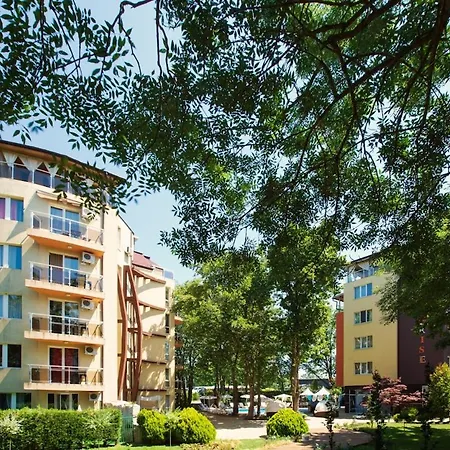 日升酒店 4* 普里莫尔斯科