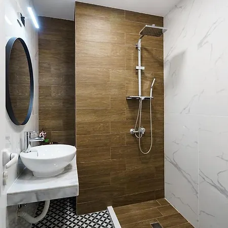 Sunrise Szálloda 4*