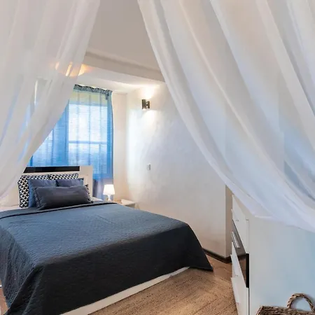 Sunrise Hotel 4*
