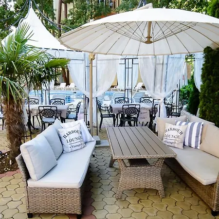 Szálloda Sunrise Primorszko